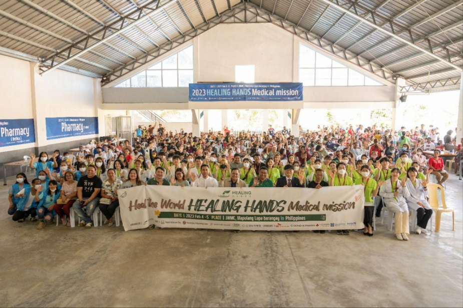 Saint Luke Society Treated 400 Local Residents in a Single Day During Medical Mission Trip in Philippines