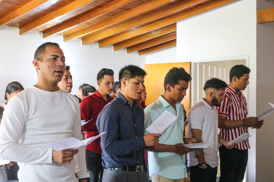 Medellín, Colombia Welcomes a New Church Plant