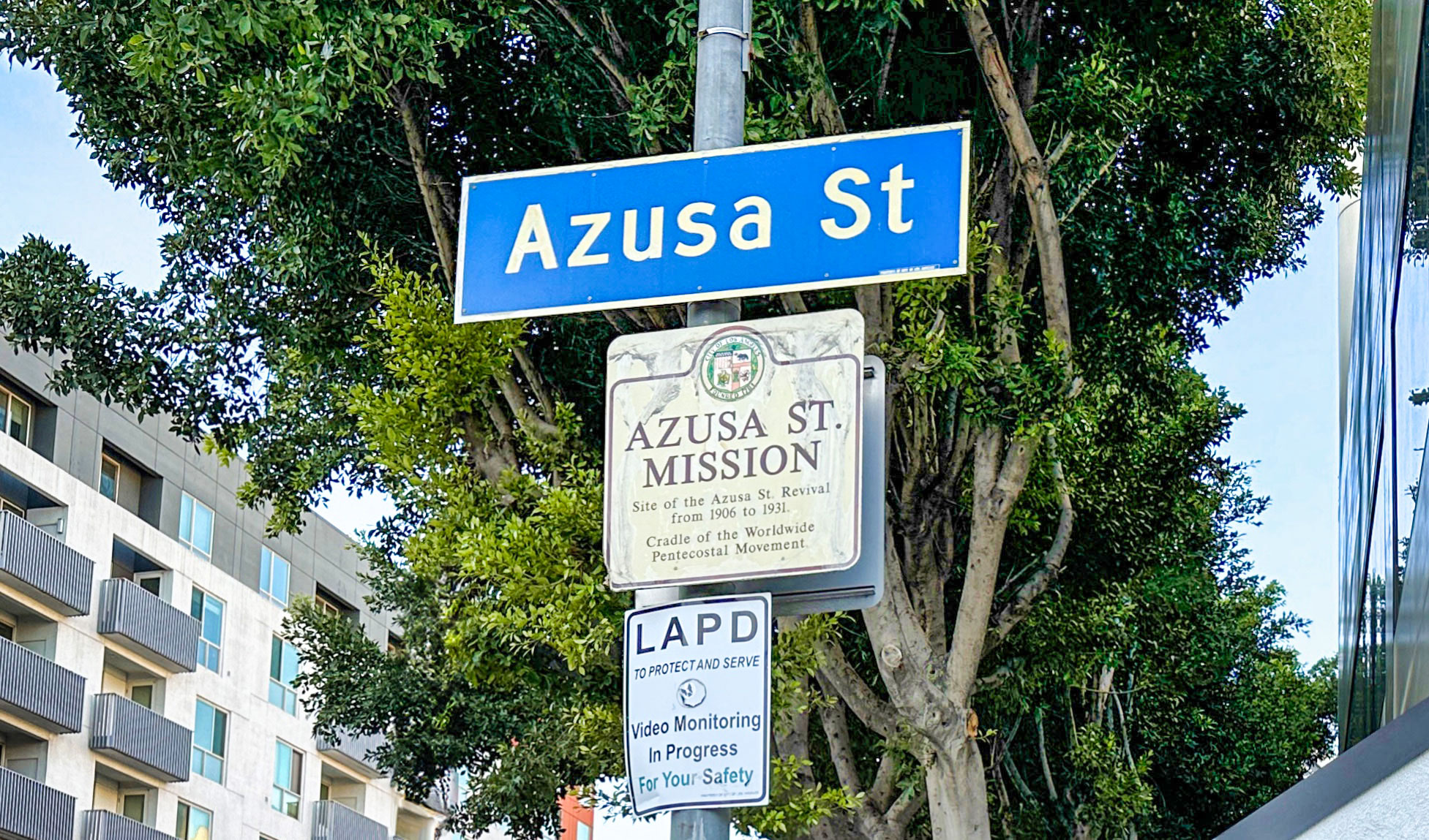 Sign that makes the Asusa Street Mission